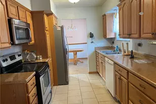 2233 King Richard Pkwy, Miamisburg, OH 45342 - Photo 6