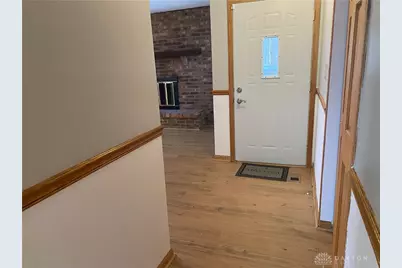 2233 King Richard Parkway, Miamisburg, OH 45342 - Photo 2