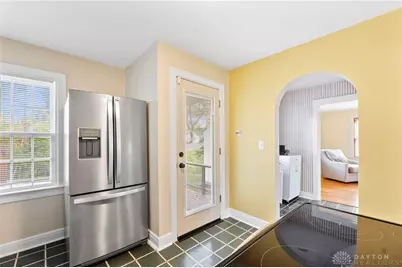 716 W Second Street, Springfield, OH 45504 - Photo 18