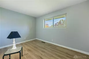 9375 Shawhan Dr, Centerville, OH 45458 - Photo 12