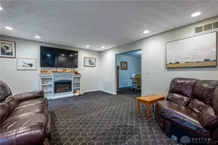 7710 Crestway Rd, Clayton, OH 45315 - Photo 8