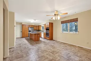 457 Merrick Dr, Beavercreek, OH 45434 - Photo 16