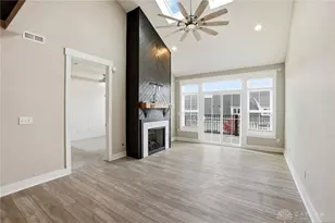 629 Bungalow Ct, Dayton, OH 45430 - Photo 16