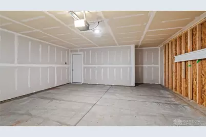 105 Arlington Drive, Eaton, OH 45320 - Photo 32