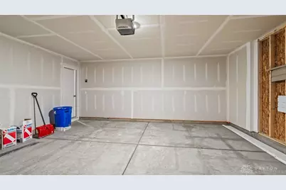 113 Arlington Drive, Eaton, OH 45320 - Photo 32