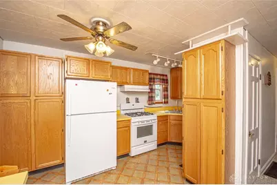 111 Estelle Avenue, Enon Vlg, OH 45323 - Photo 10