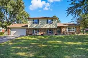 3732 Mary Ann Dr, Lebanon, OH 45036 - Photo 2