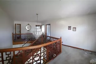 100 Collins Ct, Dayton, OH 45439 - Photo 2