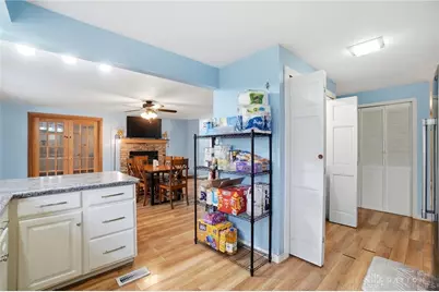 2170 Fairfield Pike, Springfield, OH 45502 - Photo 12