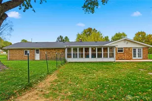 2170 Fairfield Pike, Springfield, OH 45502 - Photo 32