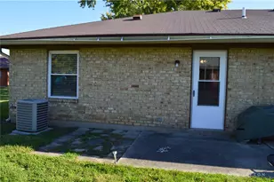 8496 Woodgrove Dr, Washington Twp, OH 45458 - Photo 20