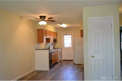 8496 Woodgrove Drive, Washington Twp, OH 45458 - Photo 4