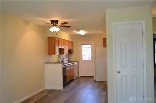 8496 Woodgrove Dr, Washington Twp, OH 45458 - Photo 4