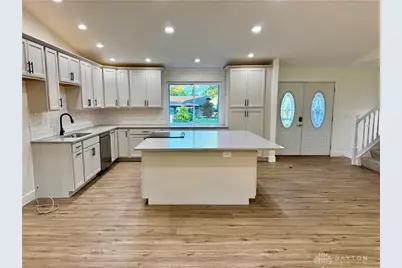 3785 Frostwood Drive, Beavercreek, OH 45430 - Photo 4