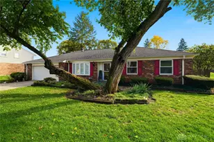 4250 Willow Creek Dr, Dayton, OH 45415 - Photo 2