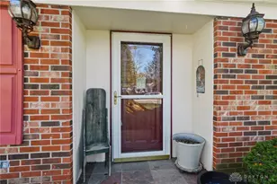 4250 Willow Creek Dr, Dayton, OH 45415 - Photo 4