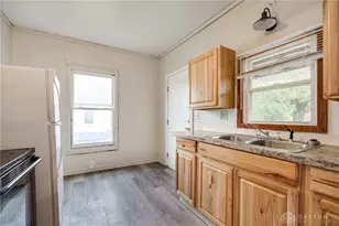 818 Troy St, Dayton, OH 45404 - Photo 14