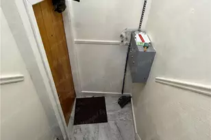 44 W High St, Springfield, OH 45502 - Photo 2