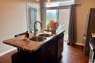 9588 Tahoe Dr, Dayton, OH 45458 - Photo 8