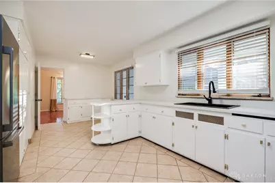 4252 Philadelphia Drive, Dayton, OH 45405 - Photo 8