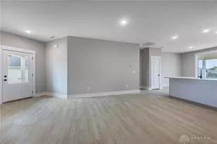 926 Wright Cycle Blvd, Xenia, OH 45385 - Photo 4