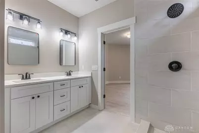 926 Wright Cycle Boulevard, Xenia, OH 45385 - Photo 10