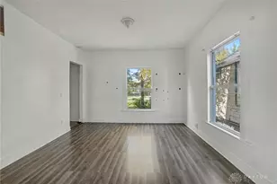 109 Brooklyn Ave, Dayton, OH 45417 - Photo 4