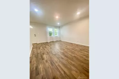 419 E Carpenter Drive, New Carlisle, OH 45344 - Photo 24