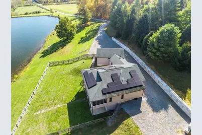 9663 E Berrysville, Hillsboro, OH 45133 - Photo 2