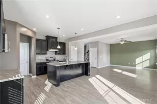 7368 Timber Wolf Dr, Franklin, OH 45005 - Photo 12