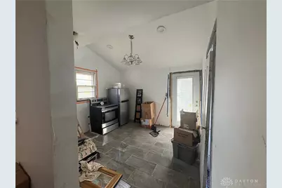 526 Herbert Street, Dayton, OH 45404 - Photo 8