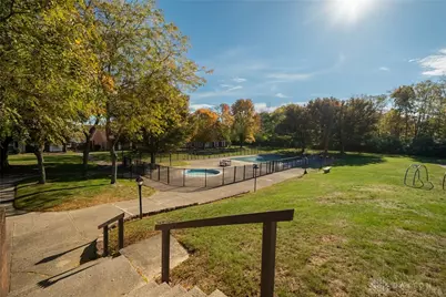 1310 Rona Village Boulevard, Fairborn, OH 45324 - Photo 24