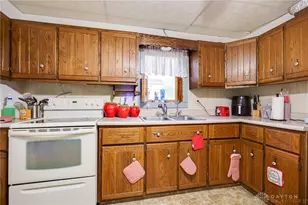 501 E Light St, Urbana, OH 43078 - Photo 10