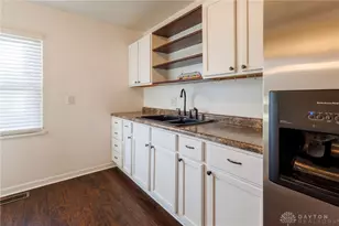 634 Bowser Dr, New Carlisle, OH 45344 - Photo 12