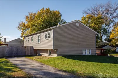 634 Bowser Drive, New Carlisle, OH 45344 - Photo 4