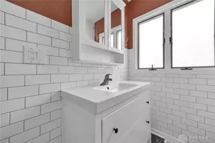 328 Washington Ave, Urbana, OH 43078 - Photo 16