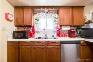 5400 Bromwick Dr, Dayton, OH 45426 - Photo 16