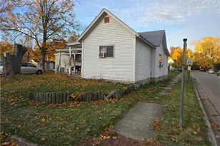 301 W Chicago St, Eaton, OH 45320 - Photo 2