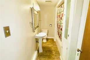 1359 Fudge Dr, Beavercreek, OH 45434 - Photo 10