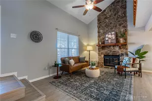 2014 Foxknoll Dr, Centerville, OH 45458 - Photo 4