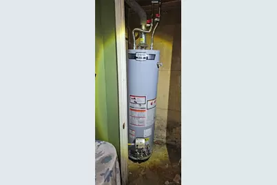 1233 Everett Drive, Dayton, OH 45402 - Photo 14