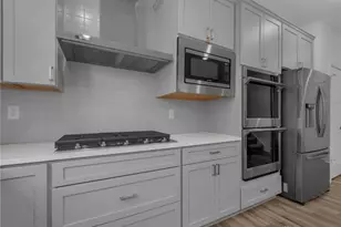 8705 Quietwood Ln, Cleves, OH 45002 - Photo 16