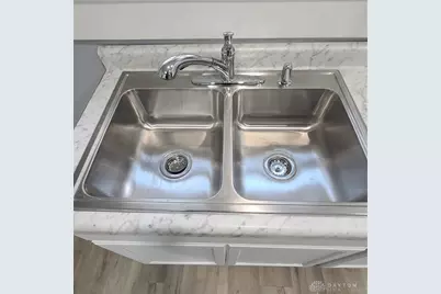 1341 Shaftesbury Road, Dayton, OH 45406 - Photo 8