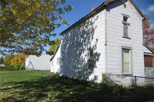 912 Gray Ave, Greenville, OH 45331 - Photo 2