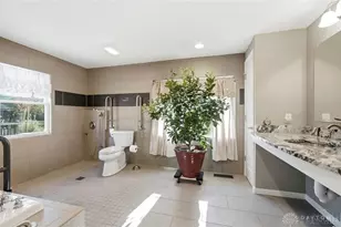 7775 Hartfield Pl, Cincinnati, OH 45242 - Photo 50