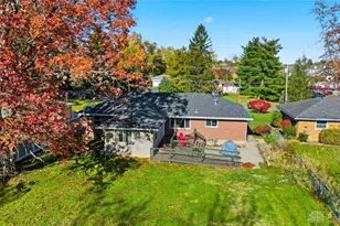 7775 Hartfield Pl, Cincinnati, OH 45242 - Photo 4