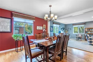 447 Greensboro Dr, Washington Twp, OH 45459 - Photo 10