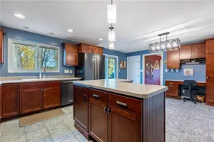 447 Greensboro Dr, Washington Twp, OH 45459 - Photo 14