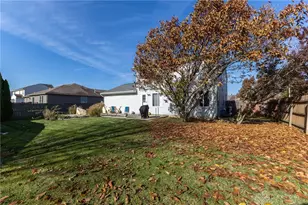 1181 Winchester Dr, Troy, OH 45373 - Photo 12