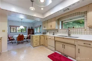 1952 Tait Circle Rd, Dayton, OH 45429 - Photo 40